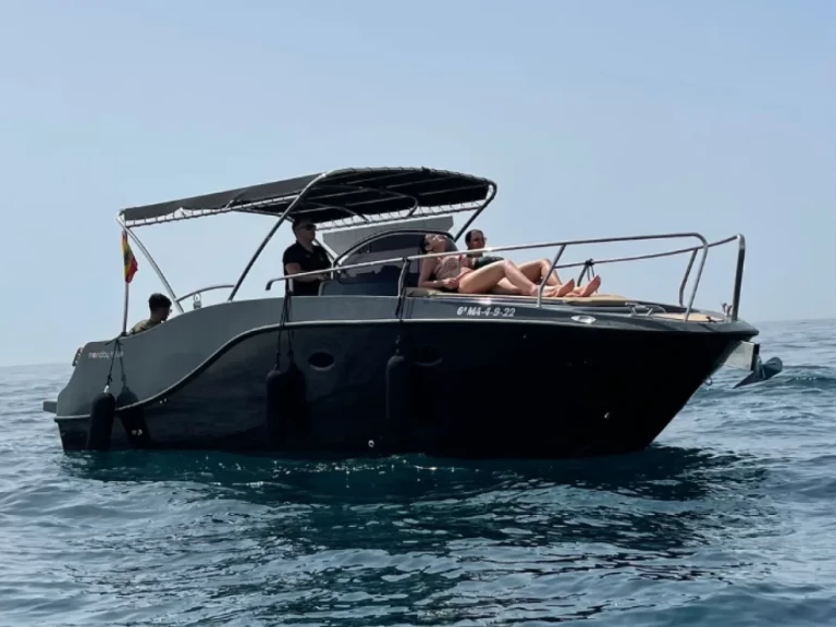Jachthuur in Six-Fours-les-Plages - Moonday yacht 780 WA via SamBoat