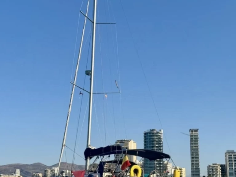 Huur een Jeanneau Sun Odyssey 42i in Torrevieja