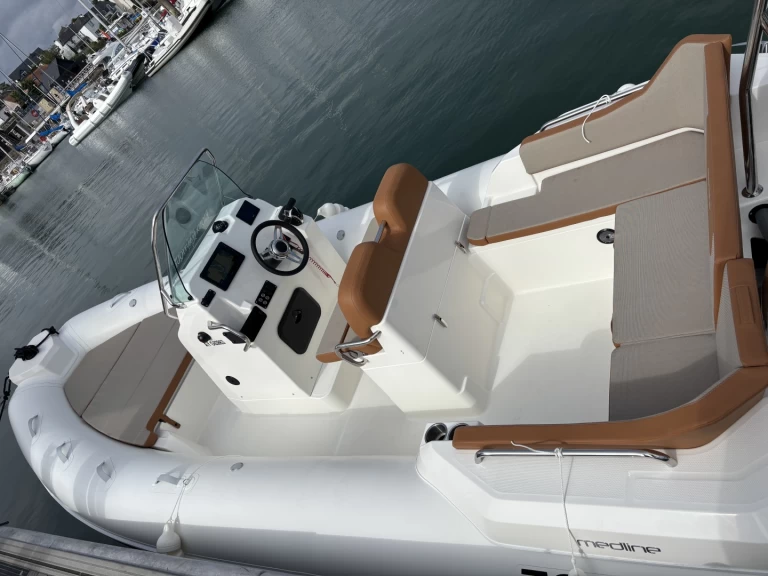Bootverhuur La Trinité-sur-Mer goedkoop Medline 6.8