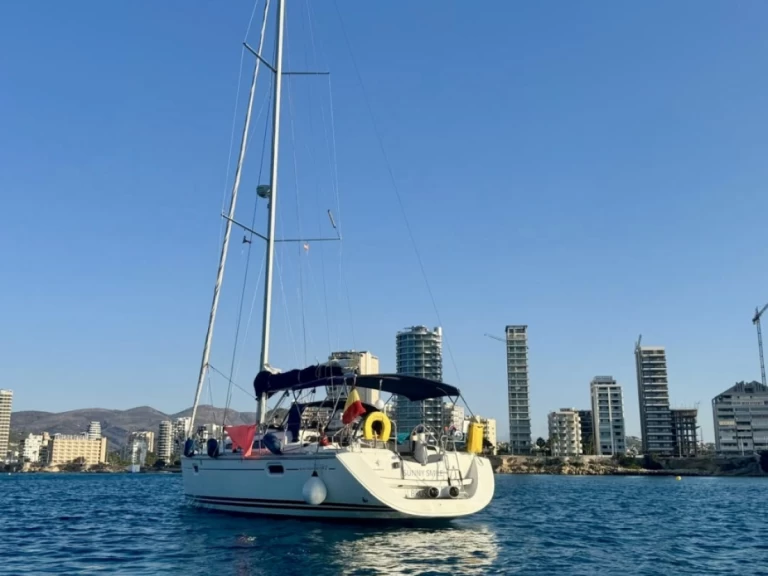 Bootverhuur Jeanneau Sun Odyssey 42i in Torrevieja via SamBoat