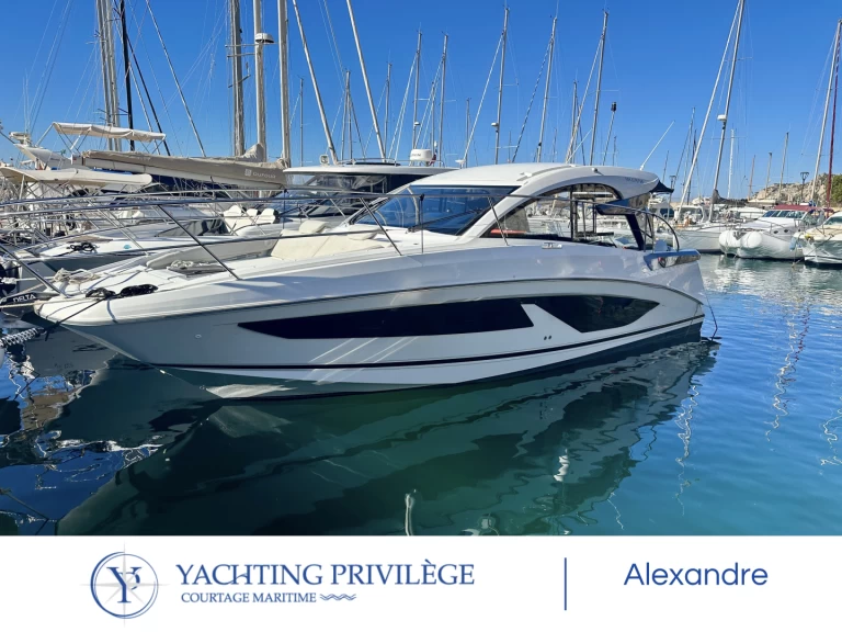 Bootverhuur Bénéteau Gran turismo 36 ob in Marseille via SamBoat
