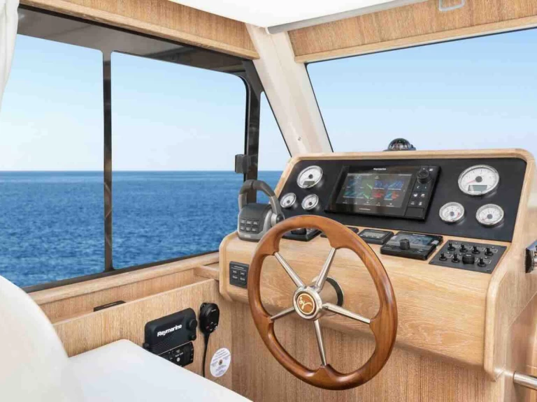 Huur een sasga 34 HT in Cavalaire-sur-Mer