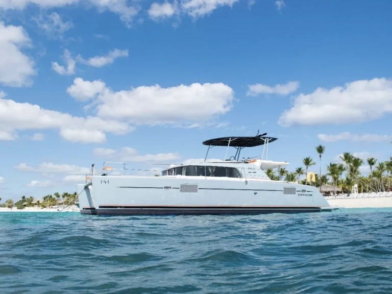 Huur Catamaran met of zonder schipper Custom Made in Bayahíbe (Zona Urbana)