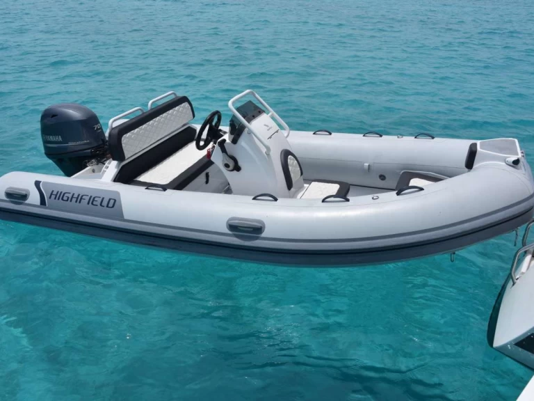 Verhuur Jacht Fountaine Pajot met vaarbewijs