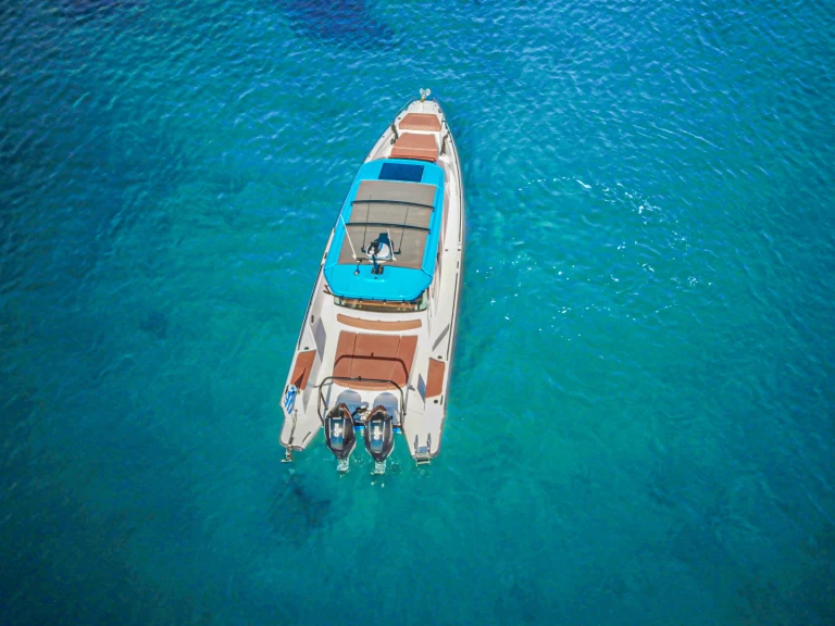 Jachthuur in Chaniá - Axopar Axopar 37 XC Cross Cabin via SamBoat