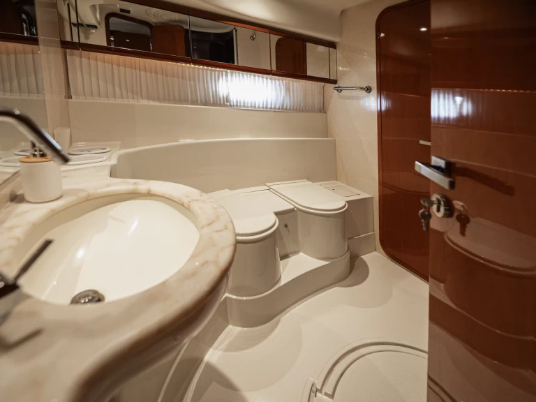 Huur een Ferretti Ferretti 165 Fly in Glyfáda