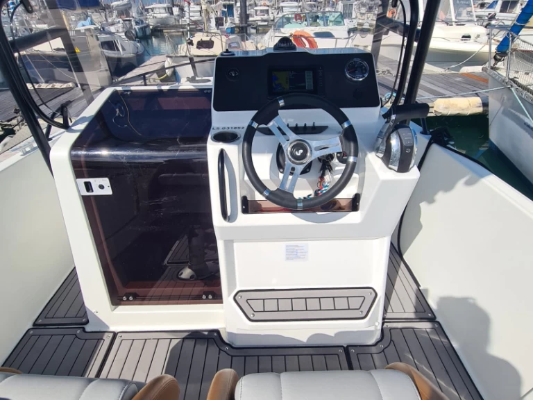 Jachthuur in Les Sables-d'Olonne - Bénéteau Flyer 7 SPACEdeck via SamBoat