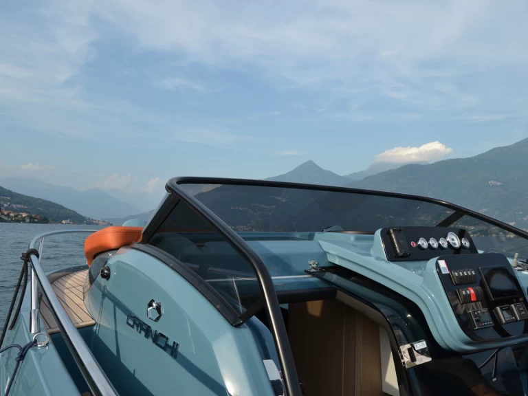 Verhuur Motorboot Cranchi met vaarbewijs
