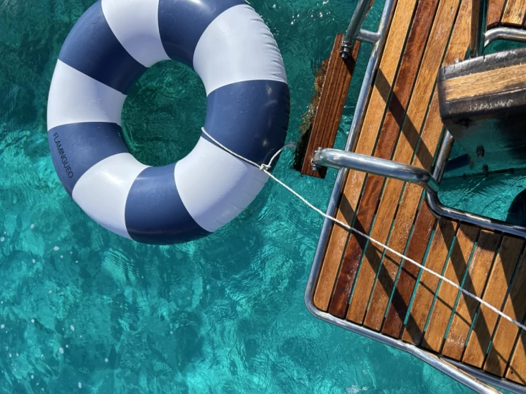 Verhuur Motorboot in Palau - Salpa Vesuvio