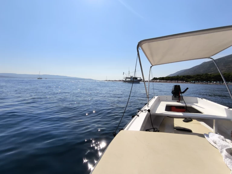 Bootverhuur Pasara Pasara in Bol via SamBoat