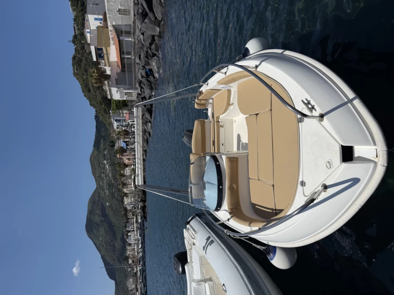 Bootverhuur Marinello Eden 18 in Lipari via SamBoat