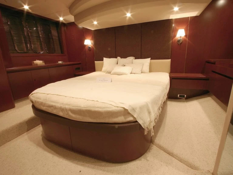 Motorboot te huur in Antibes voor de beste prijs