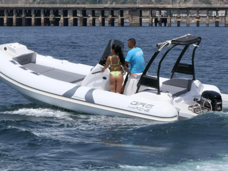 Bootverhuur Fornells goedkoop Oromarine S-65