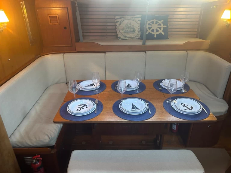 Zeilboot te huur in La Spezia voor de beste prijs