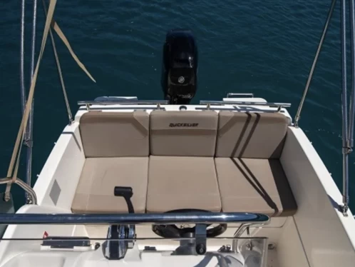 Verhuur Motorboot Quicksilver met vaarbewijs
