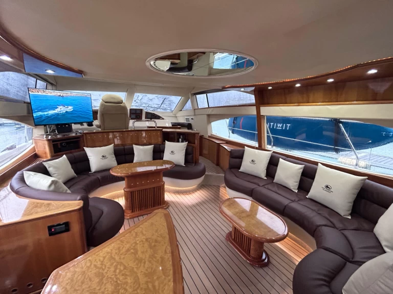 Bootverhuur Azimut Azimut 58 Fly in Vilamoura via SamBoat