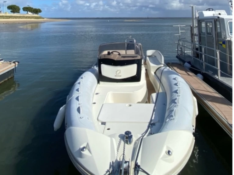 Huur een Nautica Led 750GS-XL in Cap Ferret