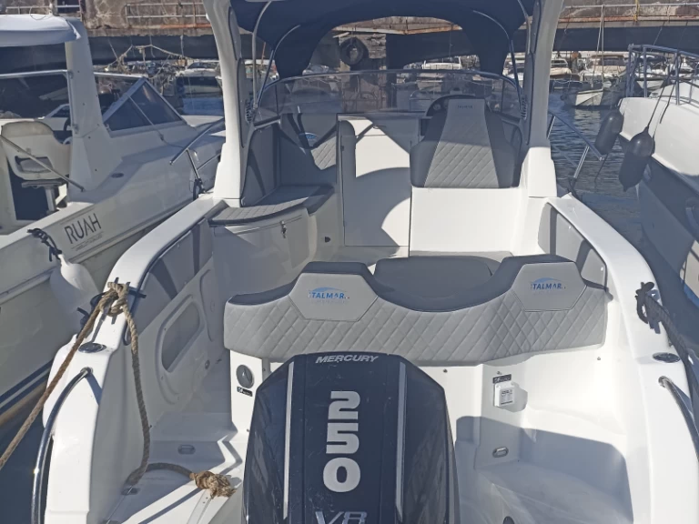Verhuur Motorboot Italmar met vaarbewijs