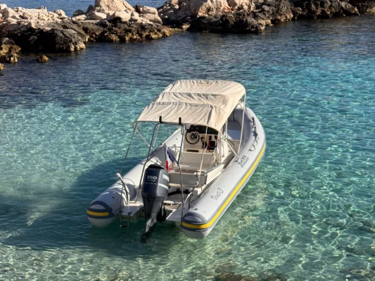 RIB te huur in Les Lecques voor de beste prijs