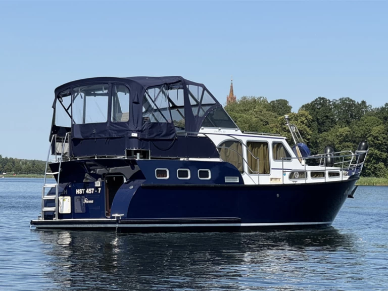 FB-Yachtcharter Pedro Skiron 35 te huur van particulier of professional in Malchow