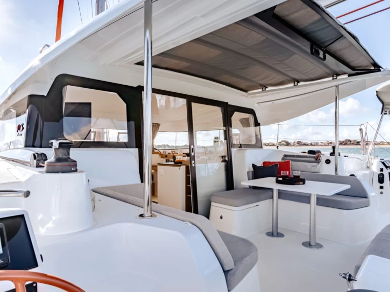 Verhuur Catamaran in Seget Donji - Excess Excess 11