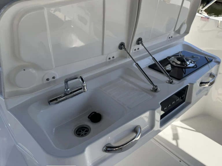 Motorboot te huur in Mandelieu-la-Napoule voor de beste prijs