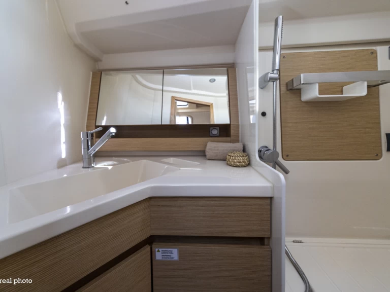 Zeilboot te huur in Cannigione voor de beste prijs