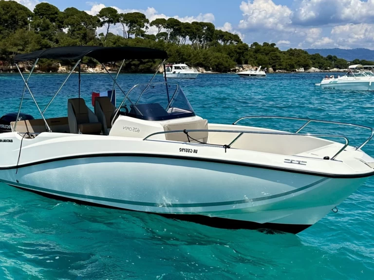Huur een Quicksilver Activ 605 Open in Marseille
