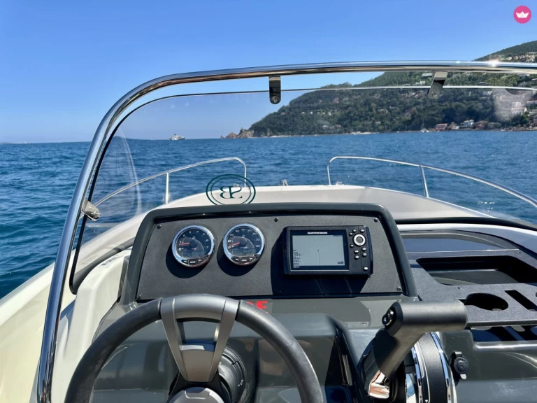 Bootverhuur Quicksilver Activ 605 Open in Marseille via SamBoat