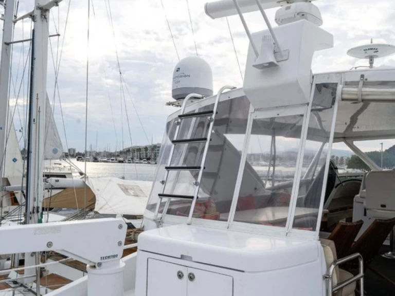 Huur een Custom 65 Motor Yacht in Marina Del Rey