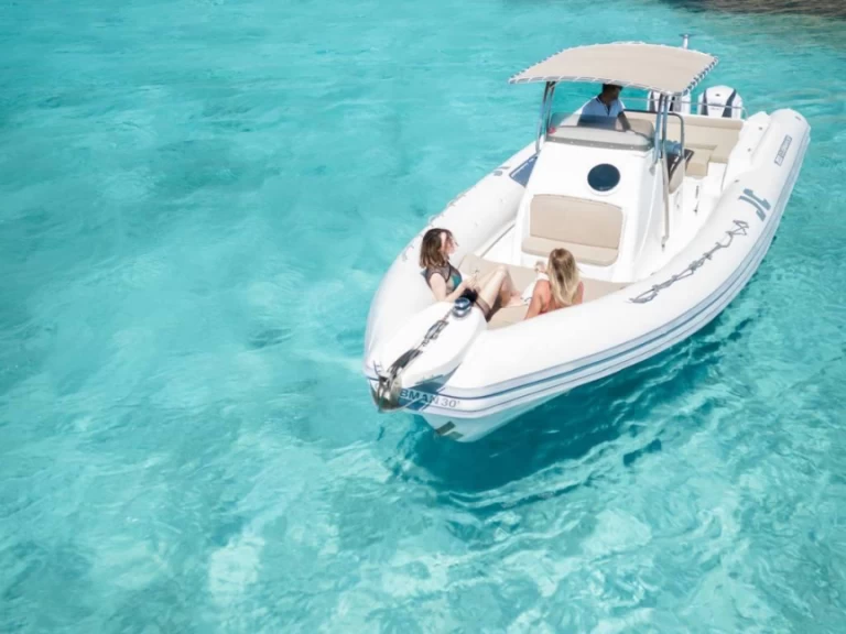 Joker Boat Clubman 30 te huur van particulier of professional in La Maddalena