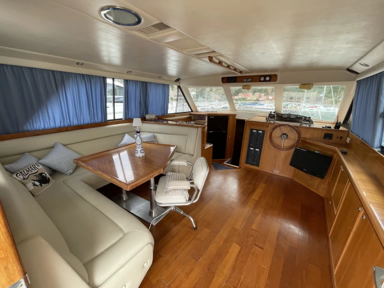 Riviera 43 open flybridge  te huur van particulier of professional in Alassio
