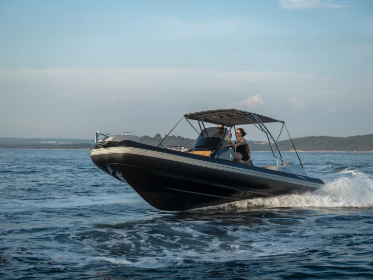 Bootverhuur Pula goedkoop THOR 8.0