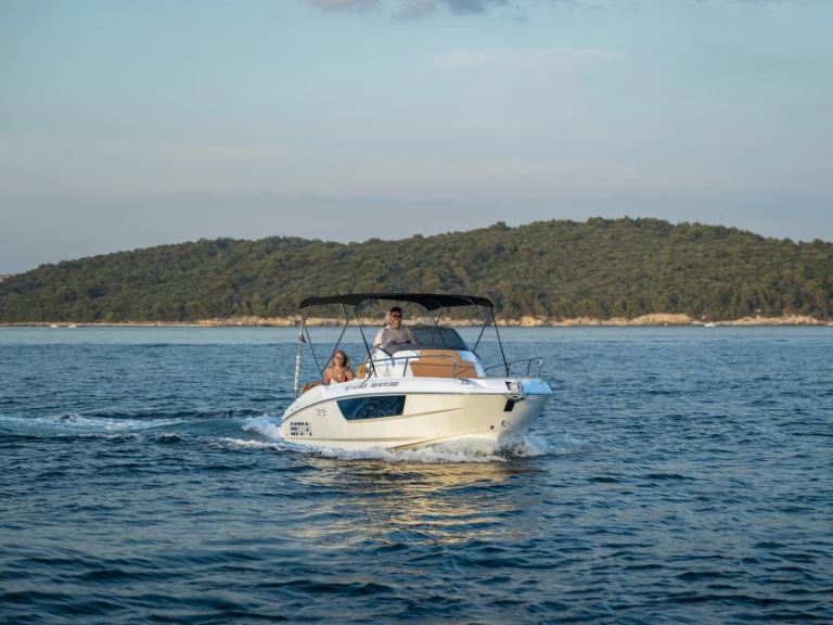 Bootverhuur Marina Polesana goedkoop 7.0WA