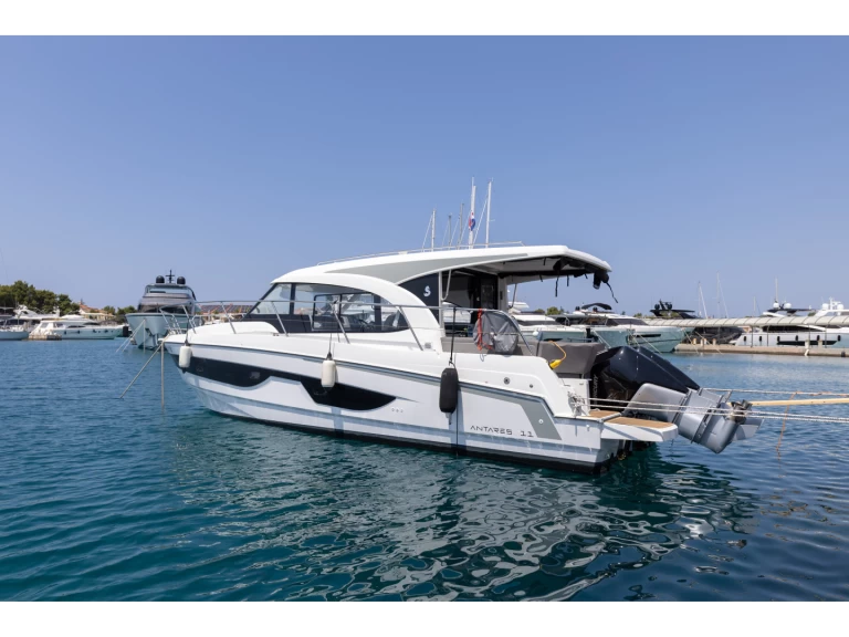 Verhuur Motorboot in Rogoznica - Bénéteau Antares 11 OB