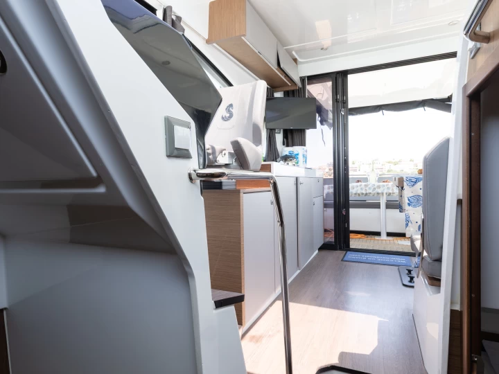 Bootverhuur Bénéteau Antares 11 OB in Rogoznica via SamBoat