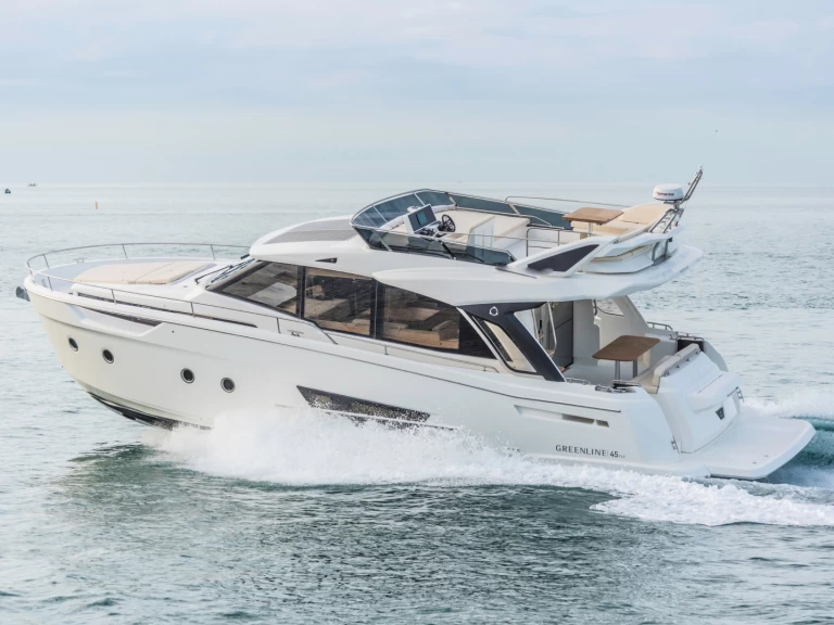 Huur Jacht met of zonder schipper Greenline in Setúbal