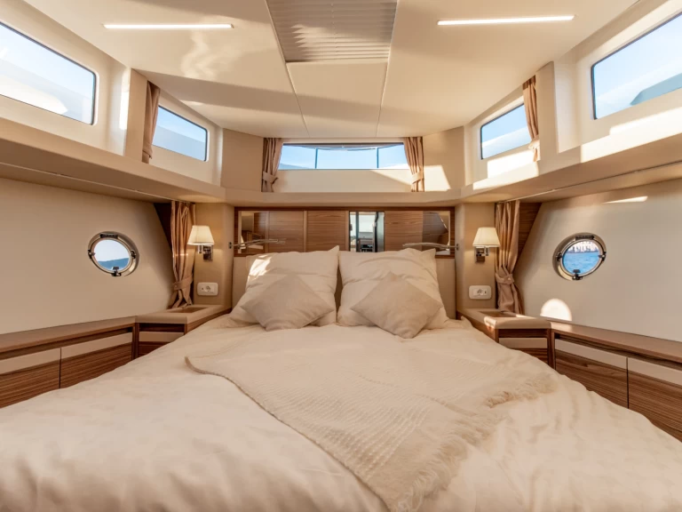 Verhuur Jacht Greenline met vaarbewijs