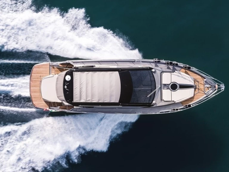 Cranchi Cranchi M44 HT te huur van particulier of professional in Beaulieu-sur-Mer