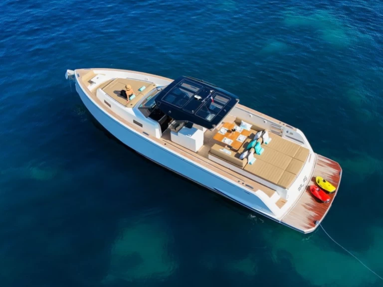 Pardo Yachts Pardo 50 te huur van particulier of professional in Cannes