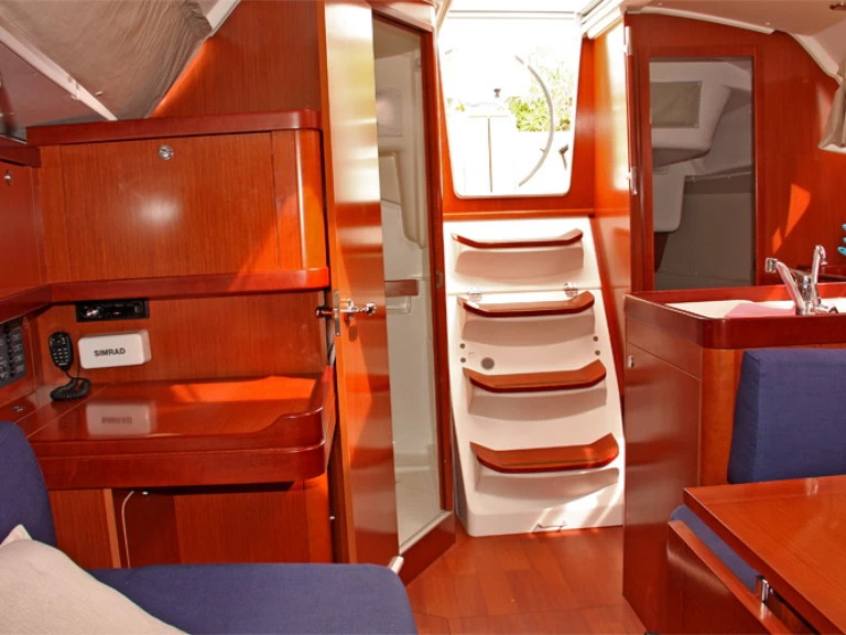 Zeilboot te huur in San Vincenzo voor de beste prijs