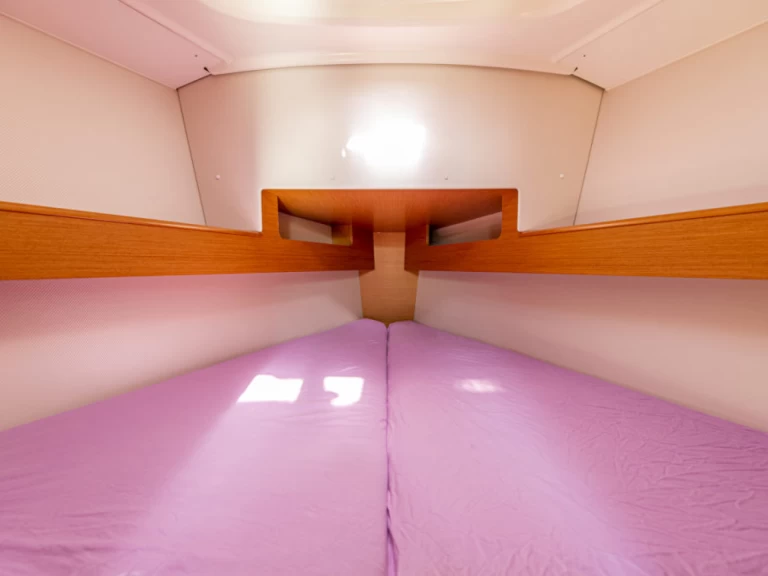 Verhuur Zeilboot in San Vincenzo - Jeanneau Sun Odyssey 33i