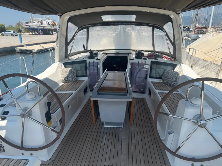 Bootverhuur Bénéteau Oceanis 41.1 in Préveza via SamBoat