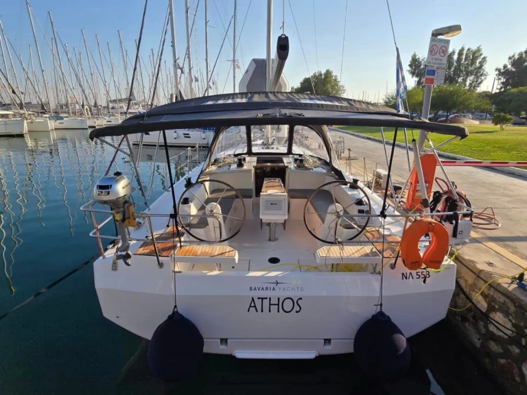 Bootverhuur Álimos goedkoop Bavaria C42
