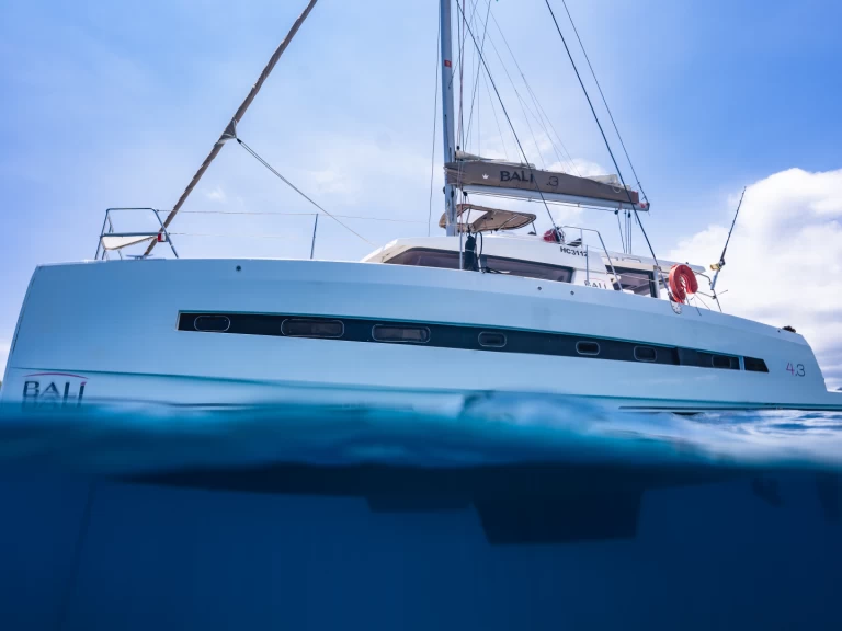 Huur Catamaran met of zonder schipper Bali in Eden Island