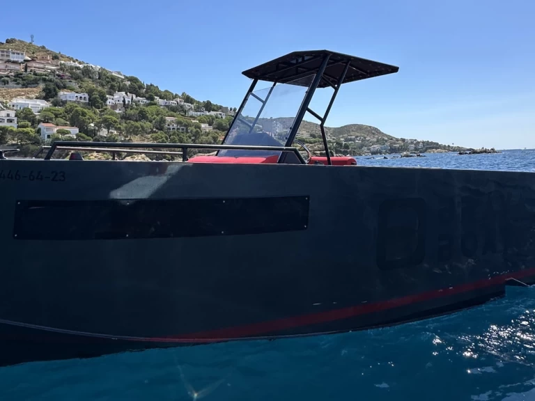 Huur een BravaBoats BA 75 in Roses