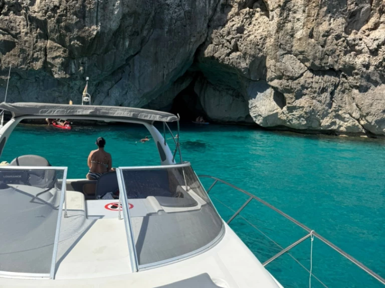 Huur een Sessa Marine Oyster 35 in Can Picafort