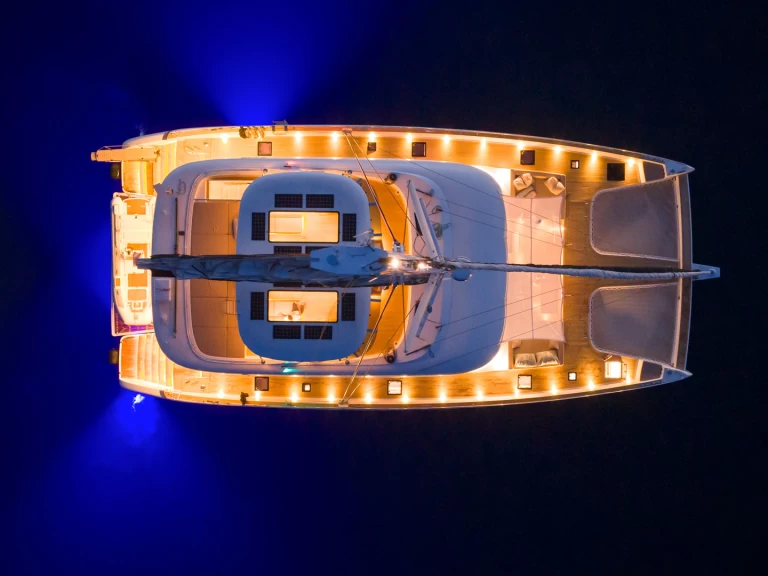 Huur Catamaran met of zonder schipper Sunreef in Šibenik