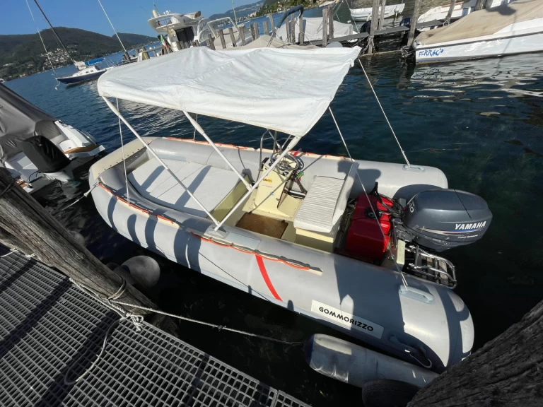 Huur een Gommorizzo cherokee in Predore