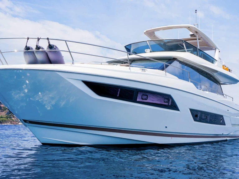 Bootverhuur Côte d'Azur goedkoop 680S